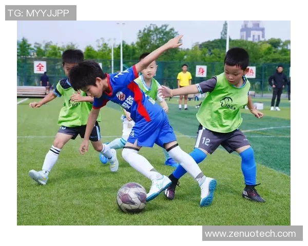 足球明星鲜为人知的趣事揭秘 揭开绿茵场背后的秘密与奇闻